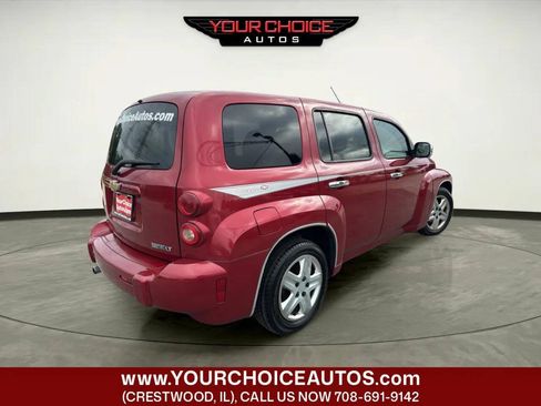Used 2010 Chevrolet HHR LT FWD image 5