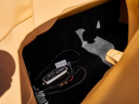 Used 2012 Ferrari 458 Spider RWD image 43