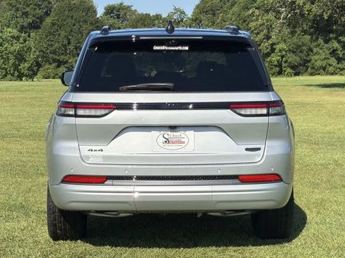 New 2026 Jeep Grand Cherokee Summit w/ Obsidian Package AWD/4WD image 12