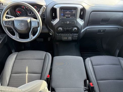 Used 2024 Chevrolet Silverado 1500 Custom Trail Boss w/ LPO, Dark Essentials Package image 12