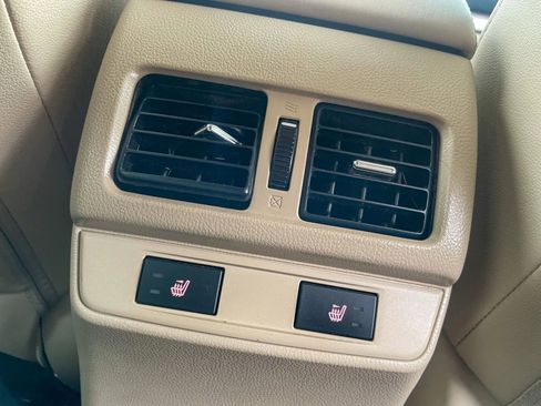 Used 2016 Subaru Outback 2.5i Limited image 36