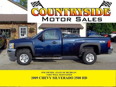 Used 2009 Chevrolet Silverado 2500 W/T AWD/4WD image 1