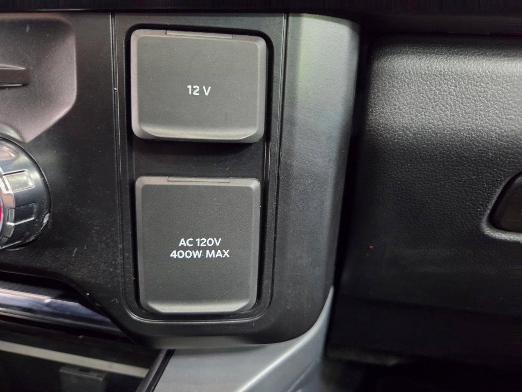 Used 2026 Ford F350 Lariat w/ Black Appearance Package AWD/4WD image 43