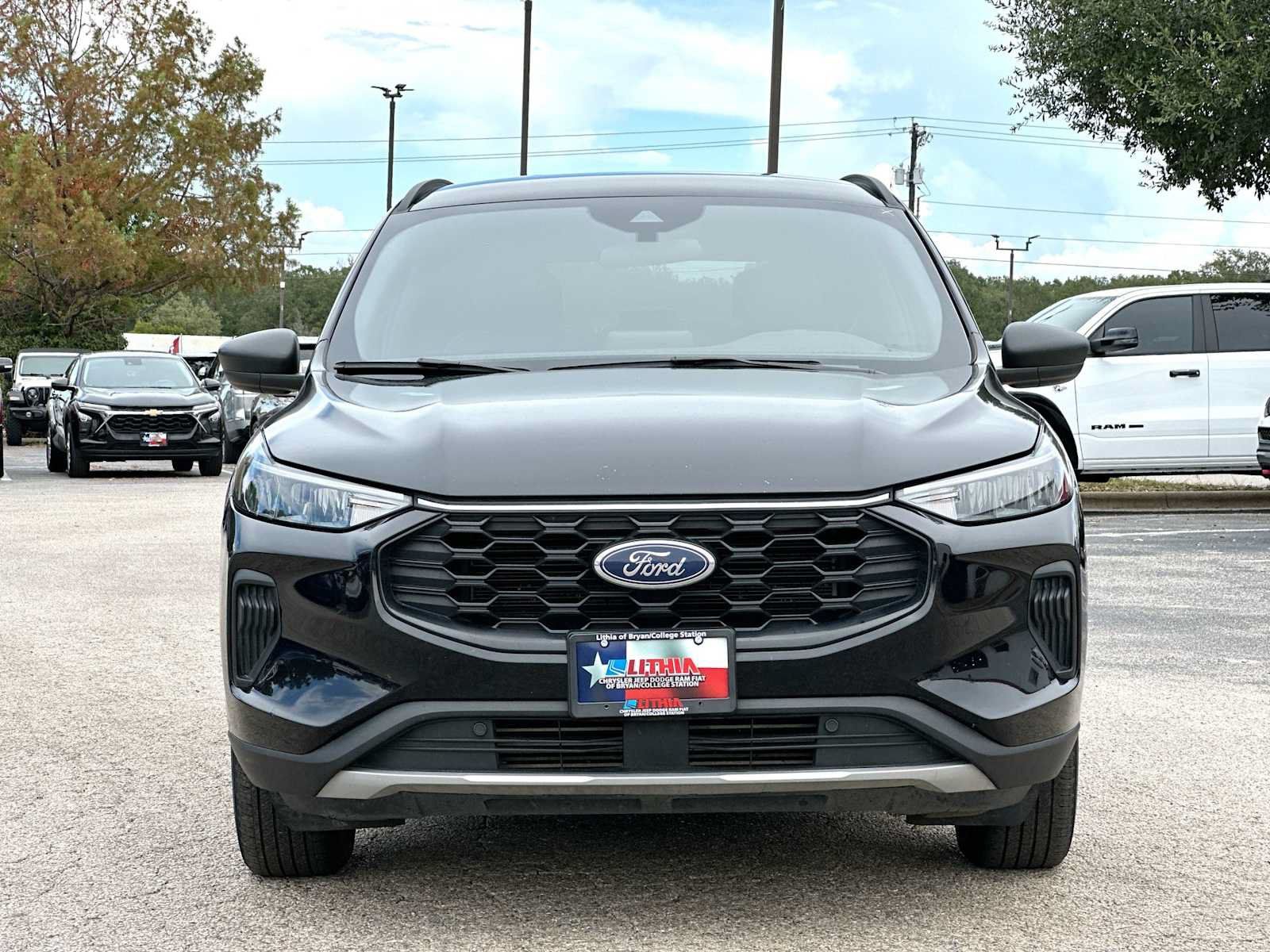 Used 2025 Ford Escape ST-Line AWD/4WD image 10
