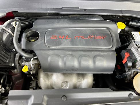 Used 2022 Jeep Compass Trailhawk w/ Trailhawk Convenience Group AWD/4WD image 28