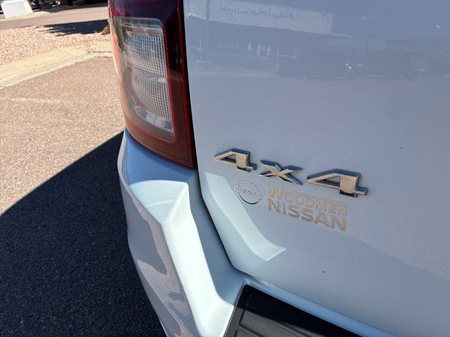 Used 2017 Jeep Compass Latitude AWD/4WD image 11