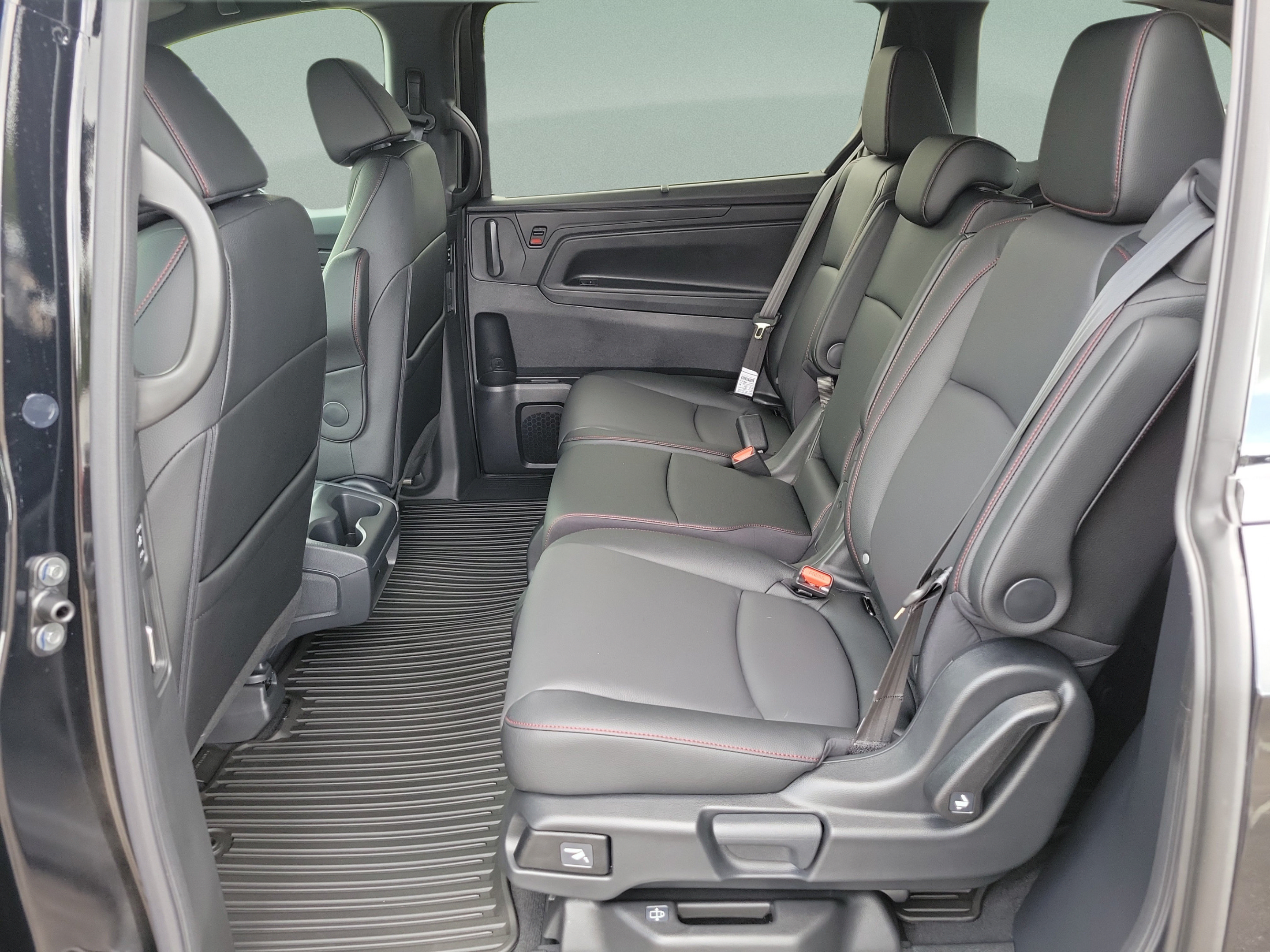 New 2026 Honda Odyssey Sport-L image 9