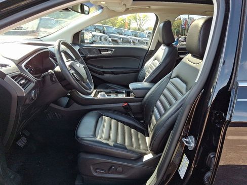 Used 2020 Ford Edge SEL w/ Convenience Package image 13