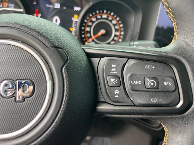 Used 2024 Jeep Gladiator Sport AWD/4WD image 17
