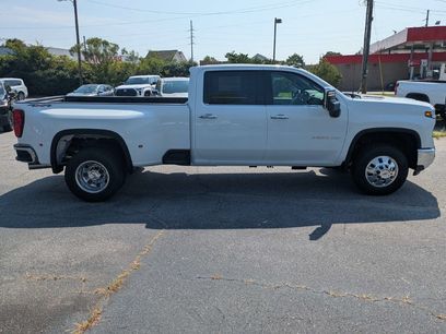 New 2026 Chevrolet Silverado 3500 LTZ w/ LTZ Convenience Package