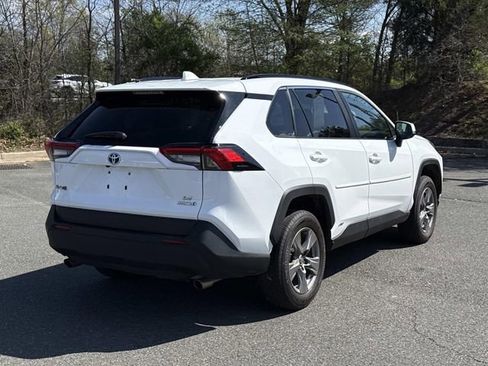 Used 2024 Toyota RAV4 LE image 2