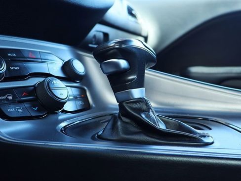 Used 2023 Dodge Challenger SXT image 44