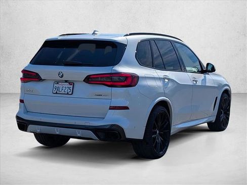 Certified 2022 BMW X5 sDrive40i w/ M Sport Package image 5