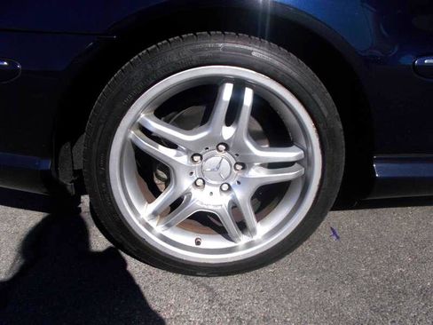 Used 2009 Mercedes-Benz CLK 550 Cabriolet image 11