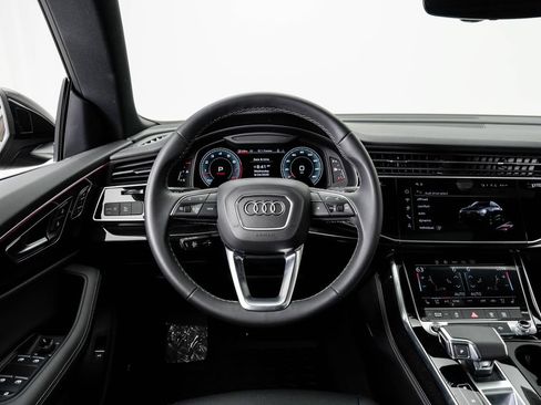 Certified 2024 Audi Q8 Premium Plus w/ Premium Plus Package AWD/4WD image 16