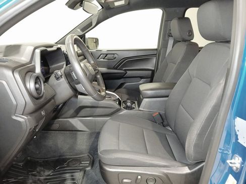 Certified 2023 Chevrolet Colorado W/T w/ WT Convenience Package II image 10