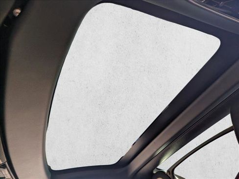 Certified 2018 Mercedes-Benz SLC 300 image 12