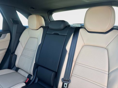 Certified 2026 Porsche Cayenne E-Hybrid image 14