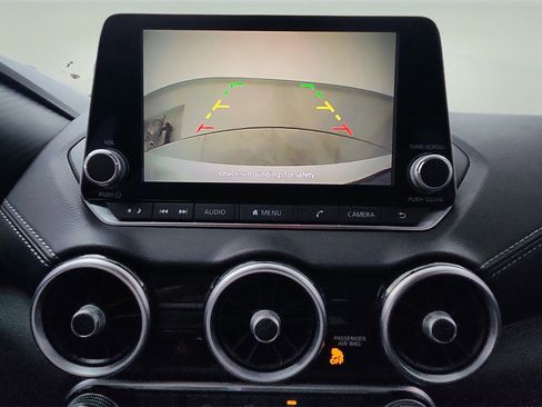 Used 2022 Nissan Sentra SV image 17