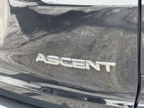 Used 2024 Subaru Ascent Premium w/ Convenience Package image 43