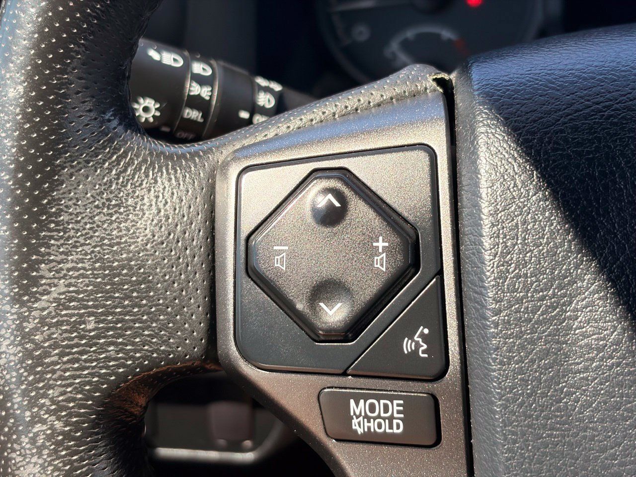 Used 2016 Toyota Tacoma TRD Sport w/ Towing Package RWD image 26