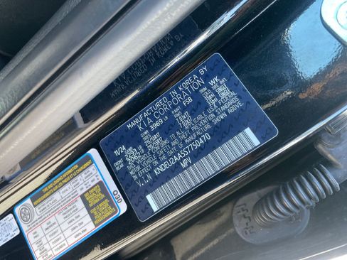 Used 2025 Kia Seltos S image 22