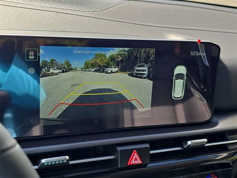 New 2026 Kia Sportage EX image 25