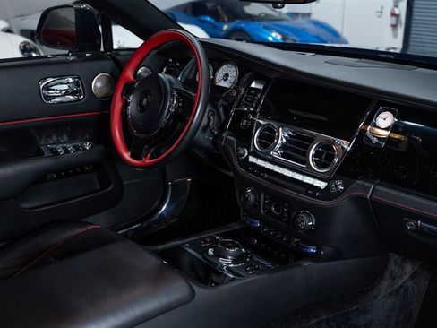 Used 2017 Rolls-Royce Wraith RWD image 52