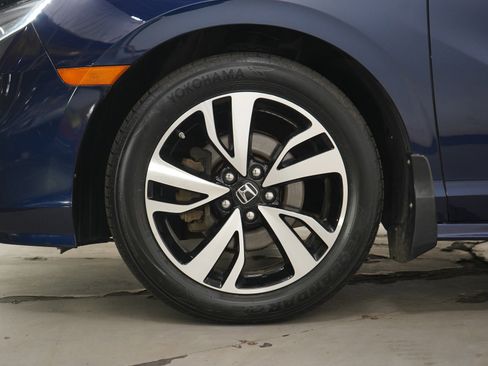 Used 2019 Honda Odyssey Touring image 34