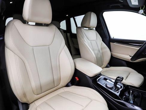 Used 2023 BMW X3 xDrive30i w/ Premium Package image 32
