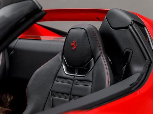 Used 2024 Ferrari 296 GTS RWD image 11
