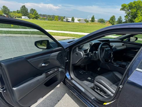 Used 2019 Lexus ES 350 ES 350 FWD image 10