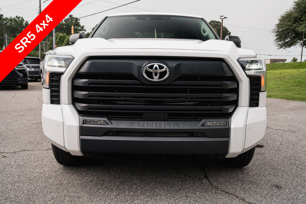 Used 2023 Toyota Tundra SR5 w/ SR5 Premium Package AWD/4WD image 2