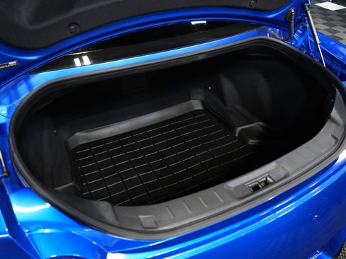 Used 2020 Nissan GT-R Premium AWD/4WD image 46