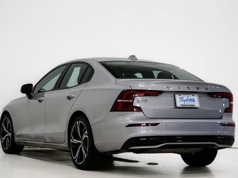 Used 2024 Volvo S60 B5 Plus image 10