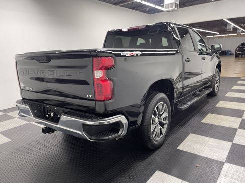 Used 2023 Chevrolet Silverado 1500 LT AWD/4WD image 5