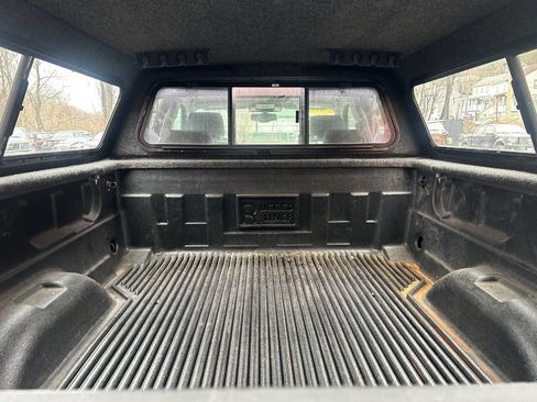 Used 2015 GMC Sierra 1500 SLT w/ SLT Preferred Package image 18