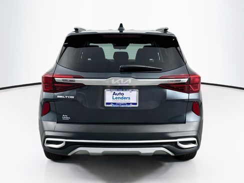 Used 2023 Kia Seltos S FWD image 6