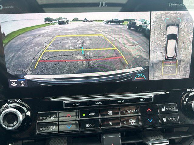 Used 2020 Toyota Highlander Platinum AWD/4WD image 4