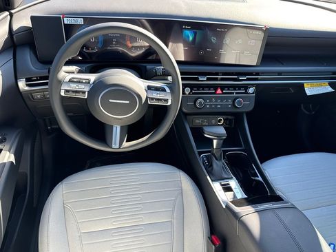 New 2026 Hyundai Santa Cruz SE image 10