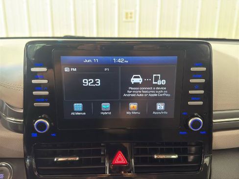 Used 2020 Hyundai Ioniq Blue FWD image 4