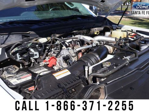 Used 2023 Ford F250 Lariat w/ Chrome Package image 44