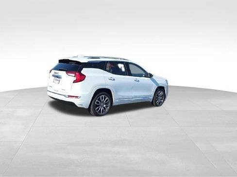 Used 2022 GMC Terrain Denali w/ LPO, Floor Liner Package image 15