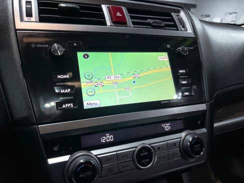 Used 2017 Subaru Outback 2.5i Limited image 39