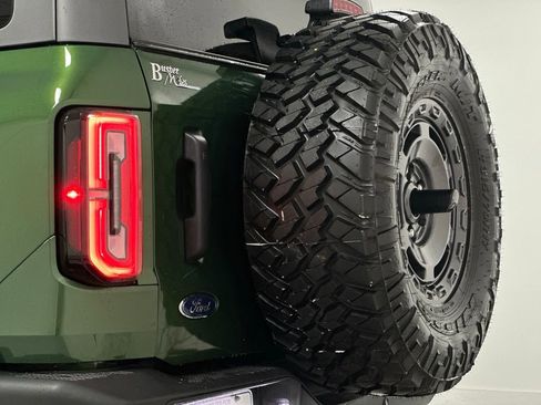 Used 2024 Ford Bronco Everglades image 32