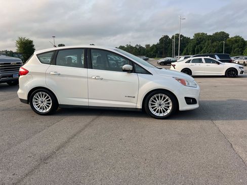 Used 2016 Ford C-MAX SEL w/ Equipment Group 302A FWD image 2