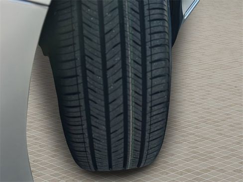 Used 2015 Honda Accord EX-L image 11