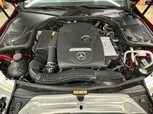 Used 2018 Mercedes-Benz C 300 4MATIC Sedan image 36