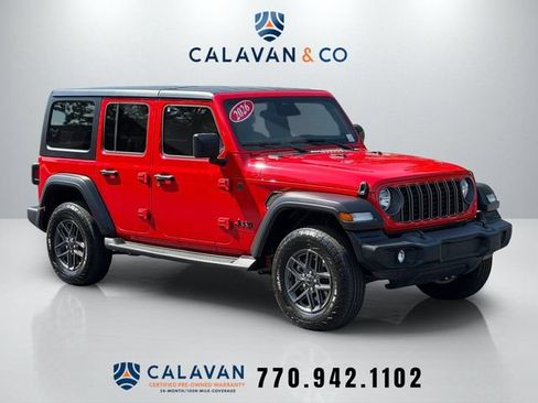 Used 2026 Jeep Wrangler Unlimited Sport AWD/4WD image 1