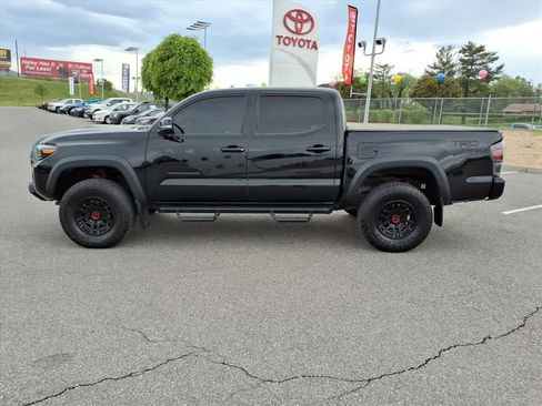 Used 2023 Toyota Tacoma TRD Pro AWD/4WD image 8